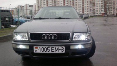 19042012304_1.jpg